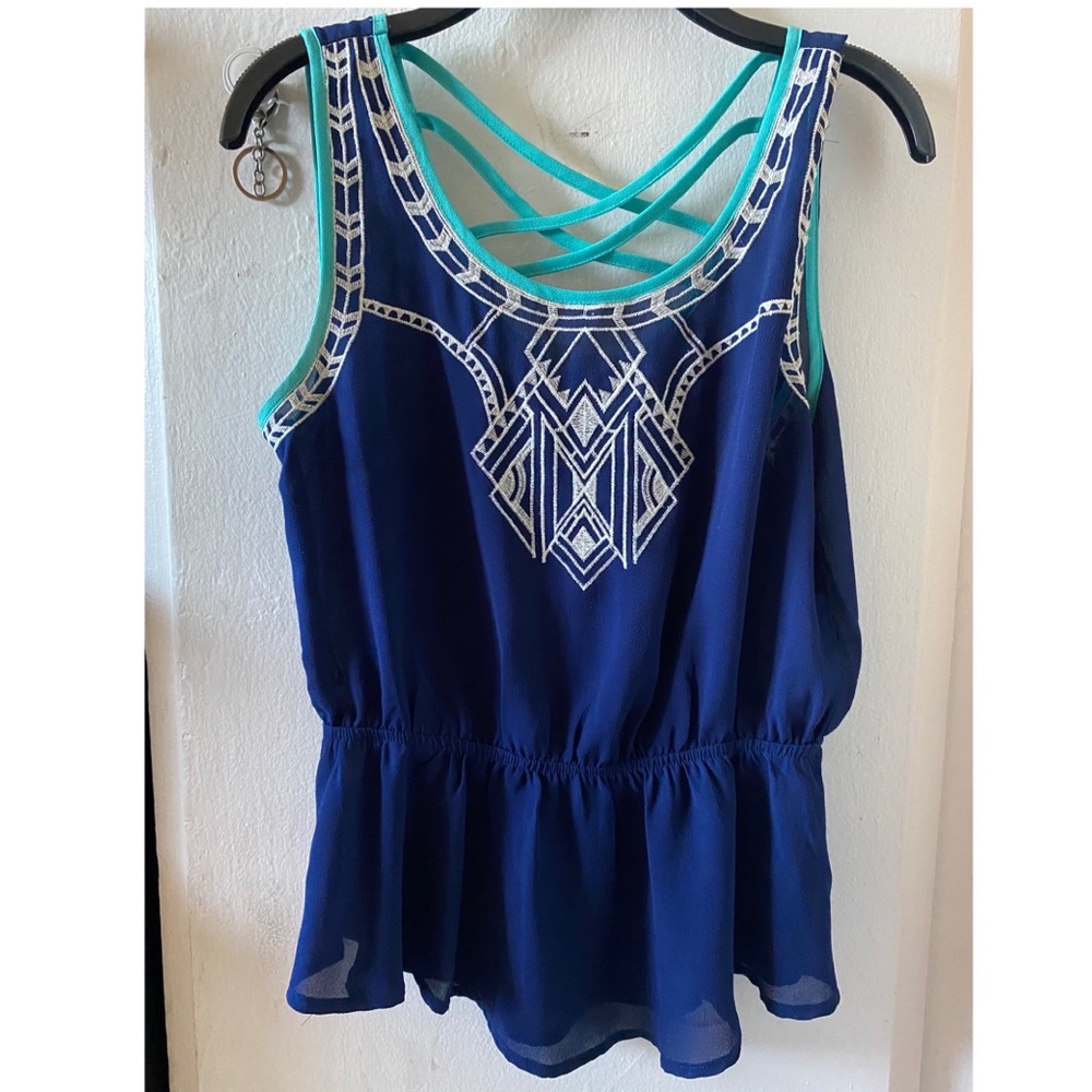 E & M Navy Blue, Teal, and White Sleeveless Top